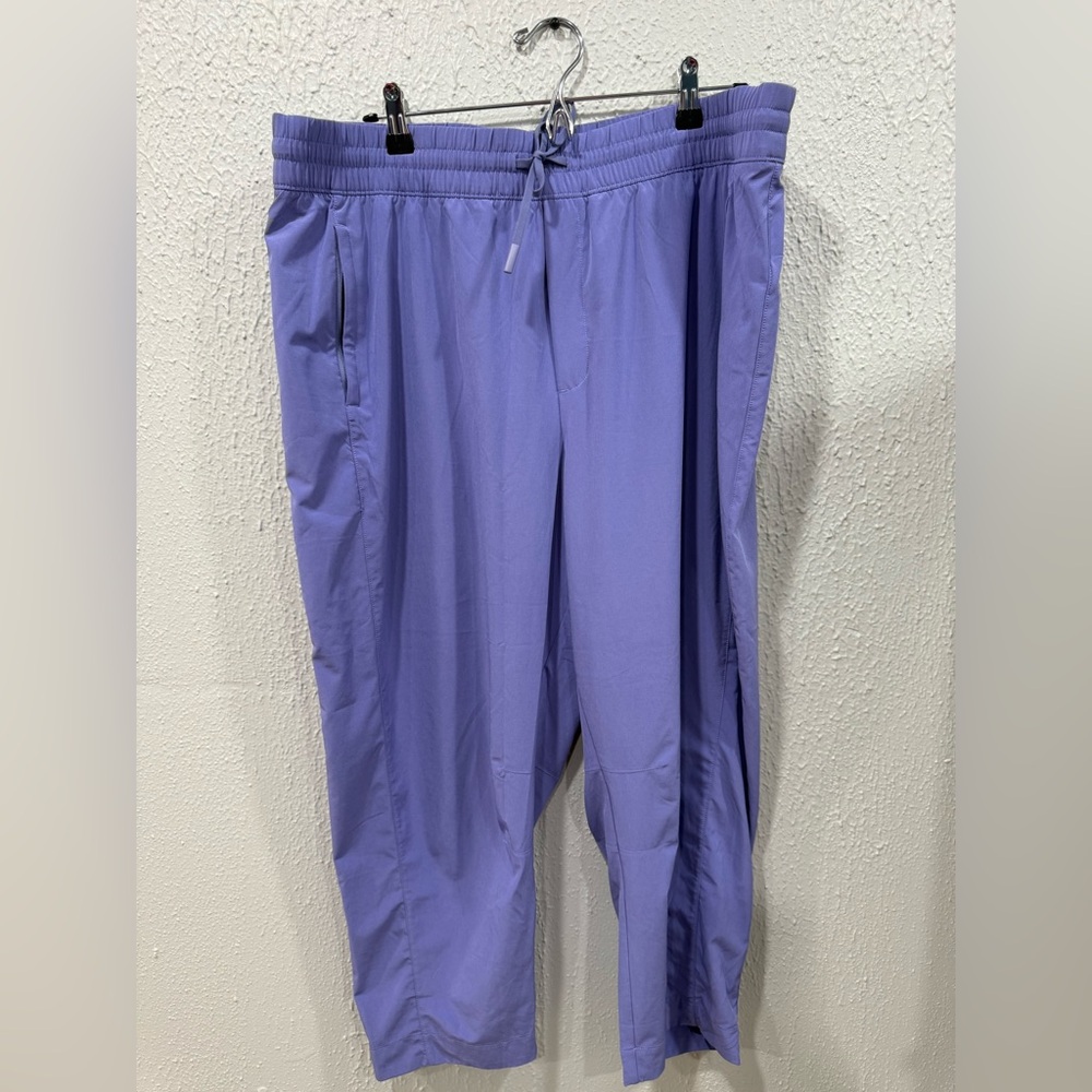 Athleta Women’s Arrival Straight Leg Ankle Featherweight Stretch Pant Size 18